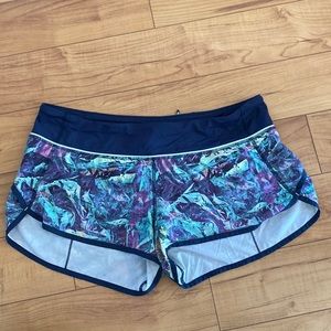 Lululemon Speed Up Shorts 2.5”